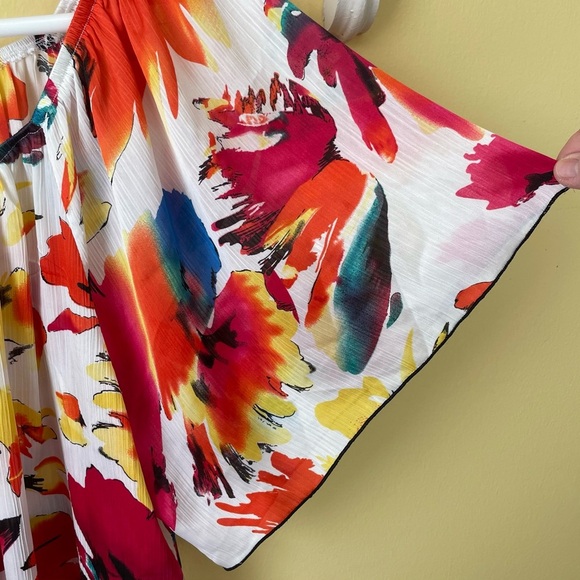 Cato Women’s Plus Size 18/20W Bright Floral top - Picture 4 of 7